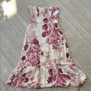 NWT Strapless “Arta Dress” by Reformation.  Size 12